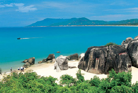 Đồng hạng 10. Bãi biển Tam Á (Hải Nam - Trung Quốc) - Xếp hạng năm 2011 (10)
